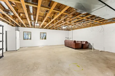 260 Ridge Road North Aurora IL 60542