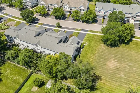 260 Ridge Road North Aurora IL 60542