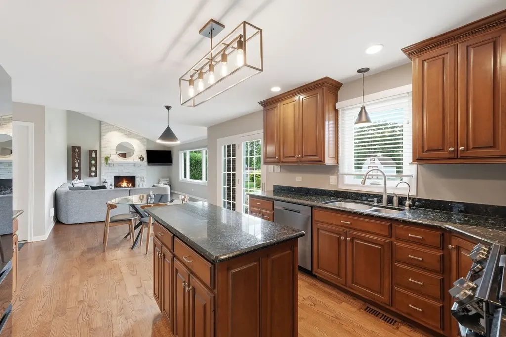1801 Pheasant Lane New Lenox IL 60451