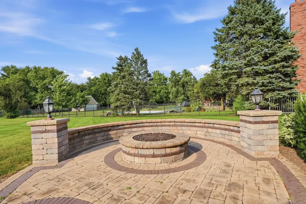 1801 Pheasant Lane New Lenox IL 60451