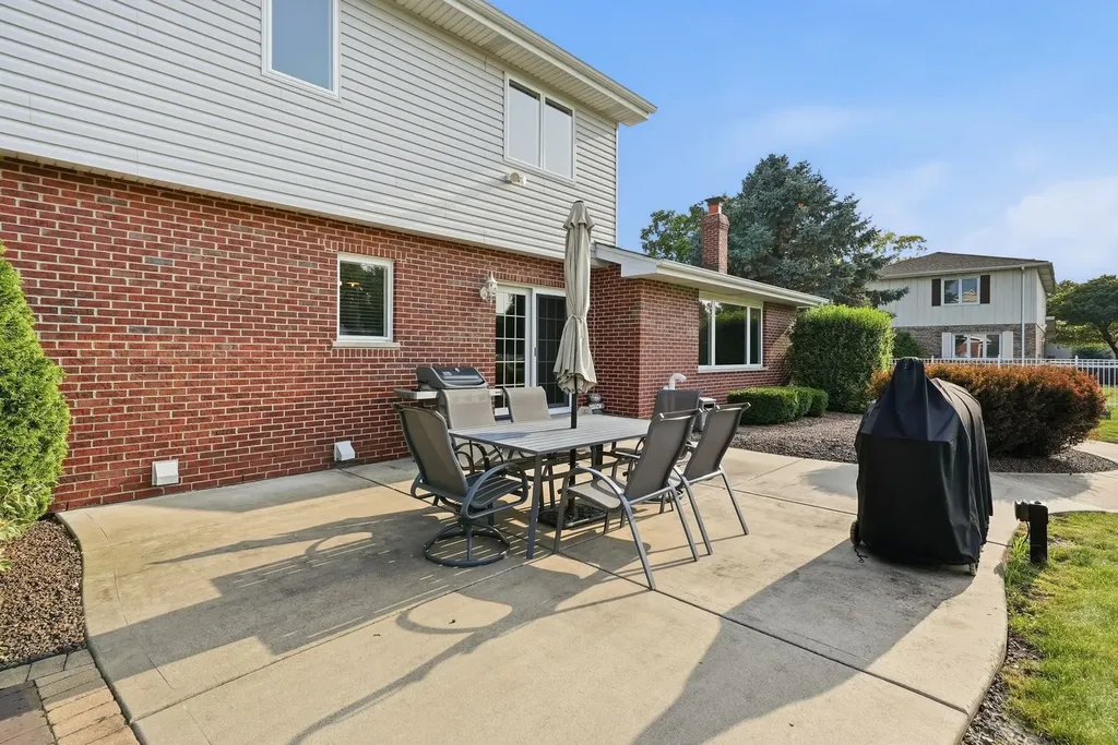 1801 Pheasant Lane New Lenox IL 60451