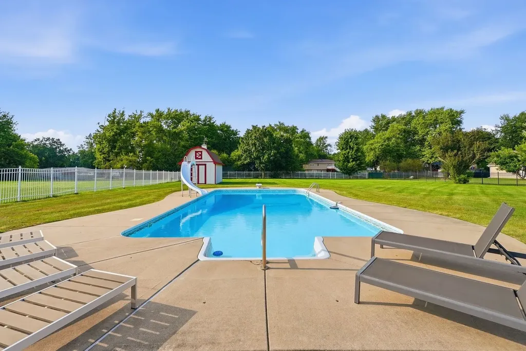 1801 Pheasant Lane New Lenox IL 60451
