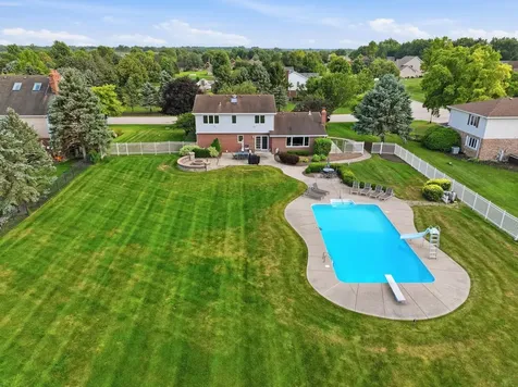 1801 Pheasant Lane New Lenox IL 60451