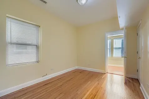 6327 North Francisco Avenue Chicago IL 60659