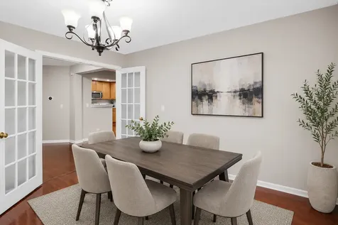 3250 Cool Springs Court Naperville IL 60564