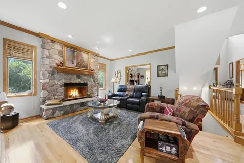 26165 North Greenbriar Court Lake Barrington IL 60084