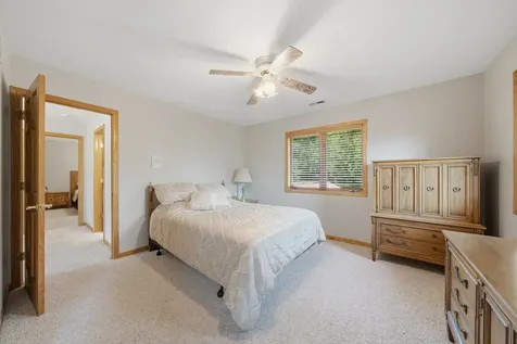 26165 North Greenbriar Court Lake Barrington IL 60084