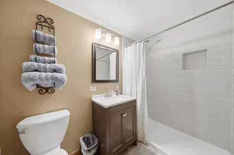 26165 North Greenbriar Court Lake Barrington IL 60084