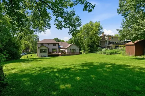 26165 North Greenbriar Court Lake Barrington IL 60084