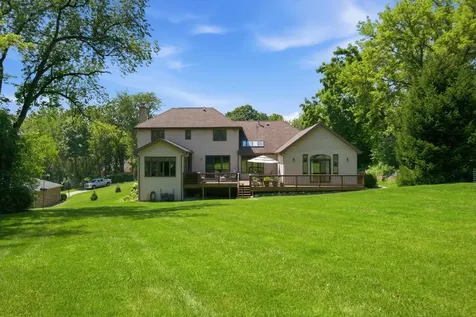 26165 North Greenbriar Court Lake Barrington IL 60084