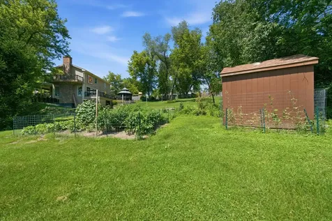 26165 North Greenbriar Court Lake Barrington IL 60084