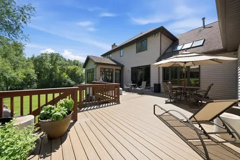 26165 North Greenbriar Court Lake Barrington IL 60084
