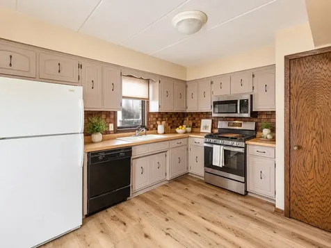 10333 Mayfield Avenue Oak Lawn IL 60453