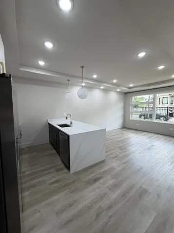 6603 South Langley Avenue Chicago IL 60637