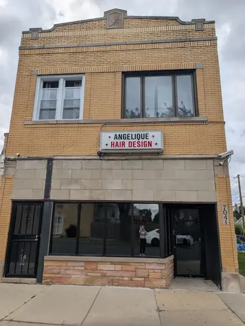 7041 West Addison Street Chicago IL 60634