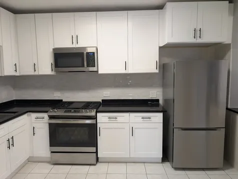 7041 West Addison Street Chicago IL 60634