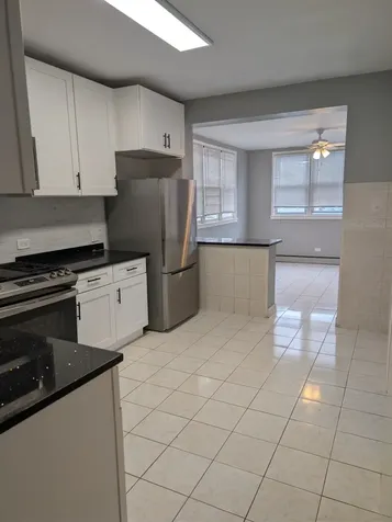 7041 West Addison Street Chicago IL 60634