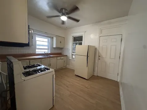 10406 South Indiana Avenue Chicago IL 60628