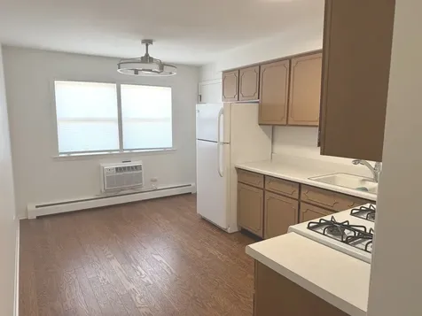 8300 West Forest Preserve Drive Chicago IL 60634