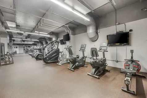 565 West Quincy Street Chicago IL 60661