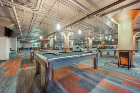 565 West Quincy Street Chicago IL 60661