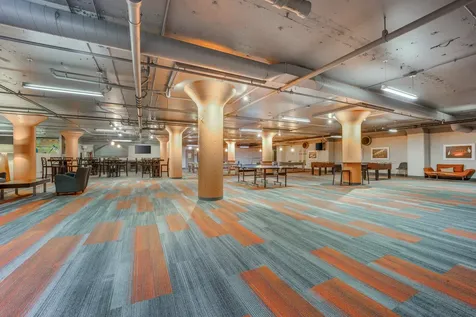 565 West Quincy Street Chicago IL 60661