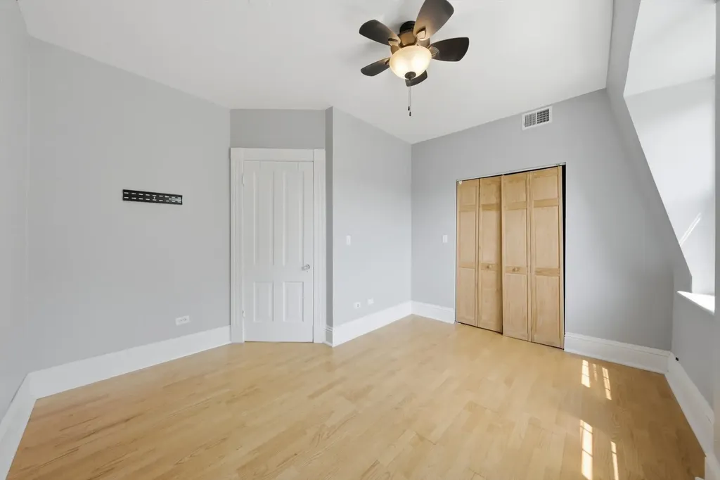 11237 South Champlain Avenue Chicago IL 60628