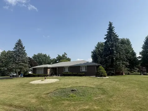 2925 East Poplar Lane Crete IL 60417
