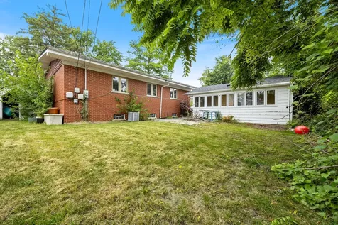 196 Craig Drive W Chicago Heights IL 60411