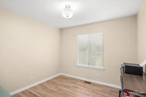 712 Christopher Street Plano IL 60545