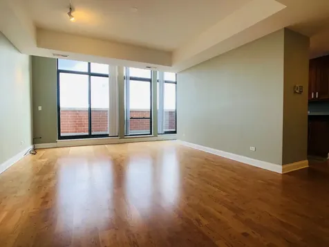 2272 South Archer Avenue Chicago IL 60616