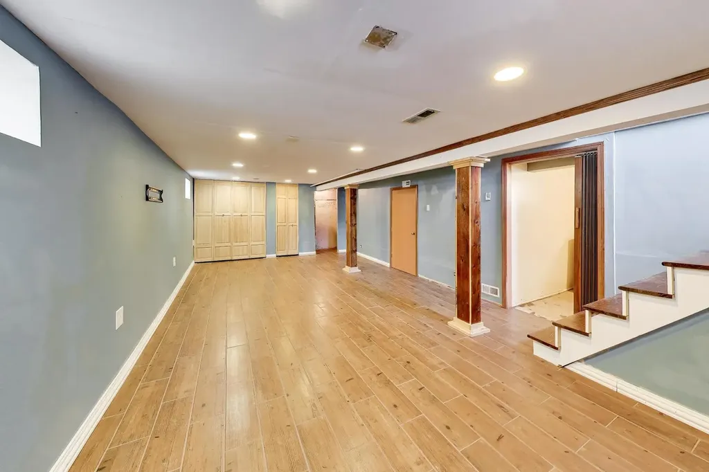 3844 North Pacific Avenue Chicago IL 60634