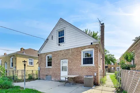 3844 North Pacific Avenue Chicago IL 60634