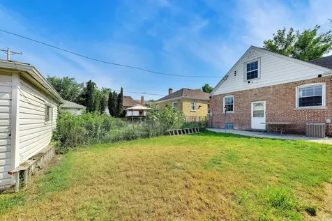 3844 North Pacific Avenue Chicago IL 60634