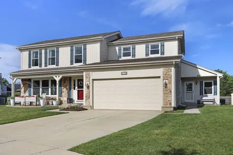 1137 Lockwood Court E Buffalo Grove IL 60089