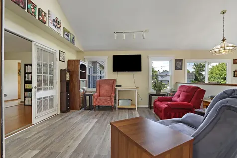 1137 Lockwood Court E Buffalo Grove IL 60089