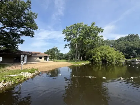 218 Southern Terrace Island Lake IL 60042