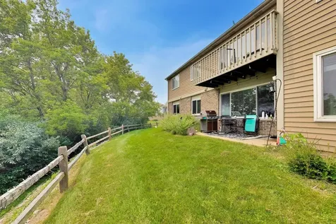 310 Crestview Drive Wauconda IL 60084