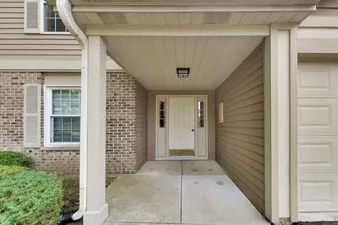310 Crestview Drive Wauconda IL 60084
