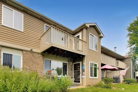 310 Crestview Drive Wauconda IL 60084