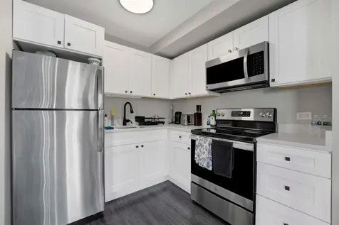 1122 North Clark Street Chicago IL 60610