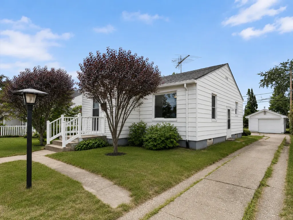 1814 Nicholson Street Crest Hill IL 60403