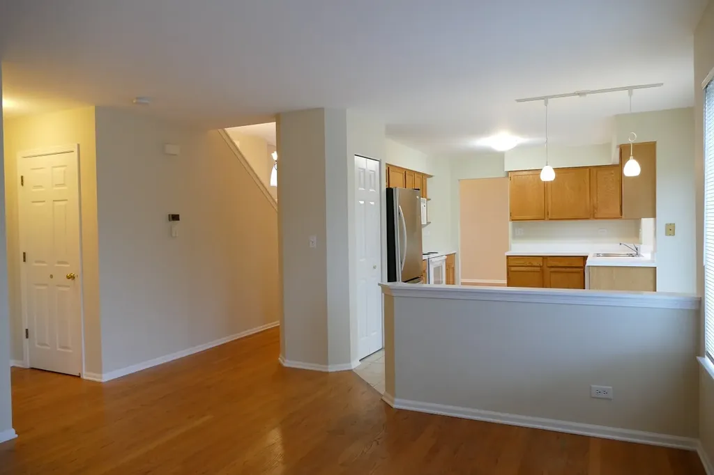 2052 Spice Lane Naperville IL 60565