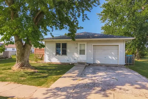 1406 West Trainor Drive Pontiac IL 61764