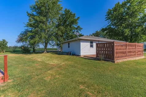 1406 West Trainor Drive Pontiac IL 61764