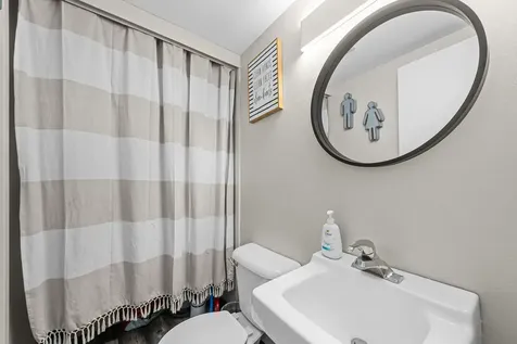 216 Linder Lane Rochelle IL 61068