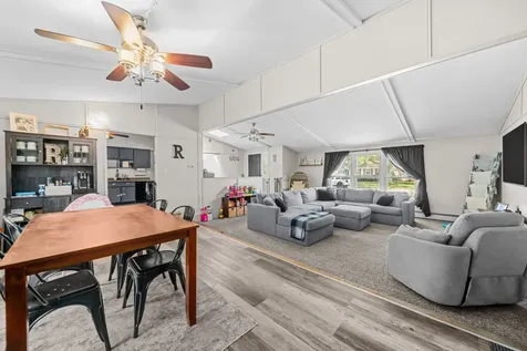 216 Linder Lane Rochelle IL 61068