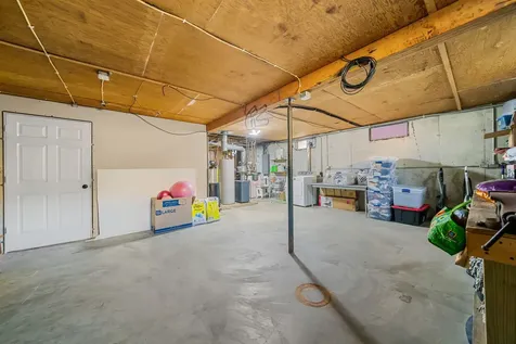216 Linder Lane Rochelle IL 61068