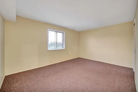 13911 James Drive Crestwood IL 60418