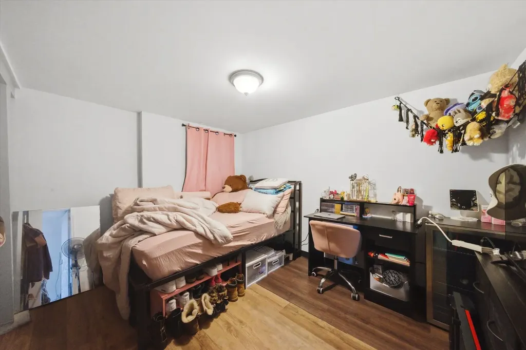 4918 North Monticello Avenue Chicago IL 60625